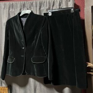 Kirkland Hall Vintage Women’s Velvet Suit